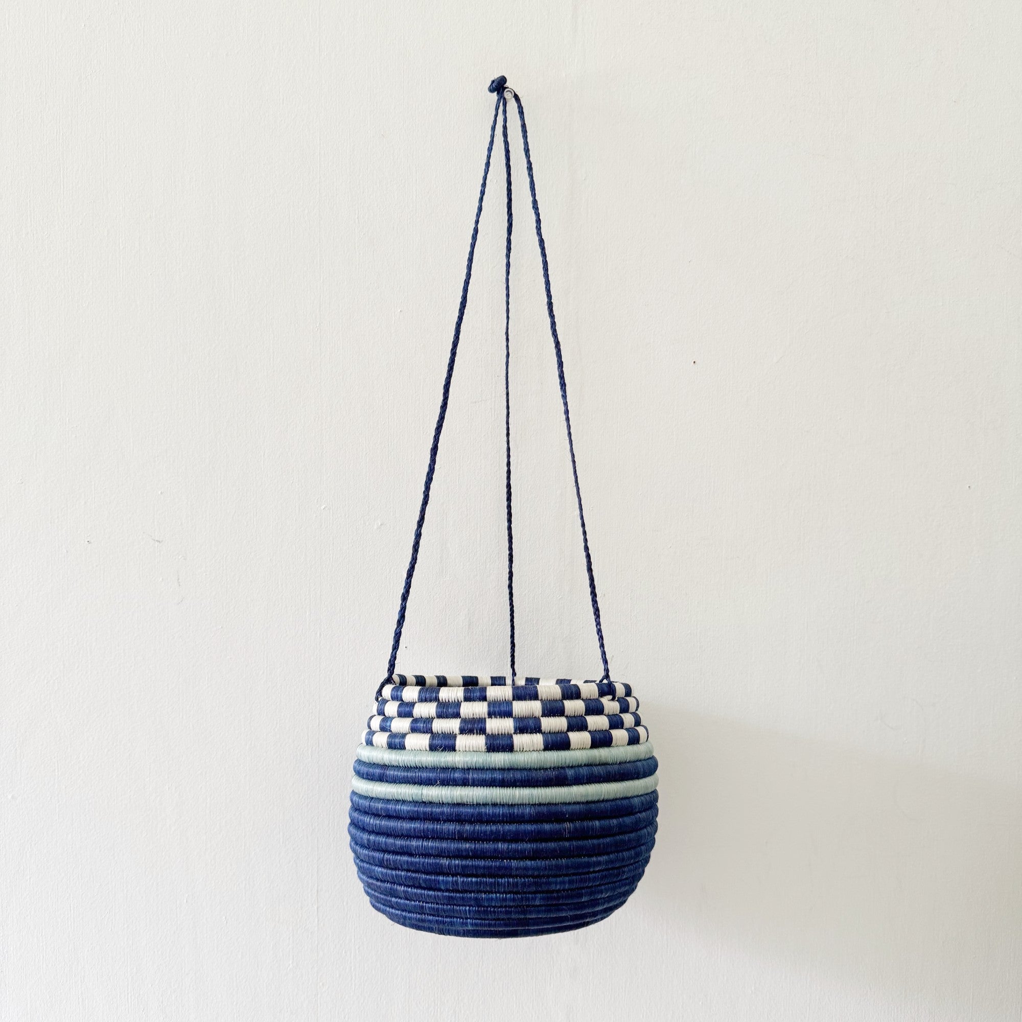 Hanging Woven Planter- Ruzo