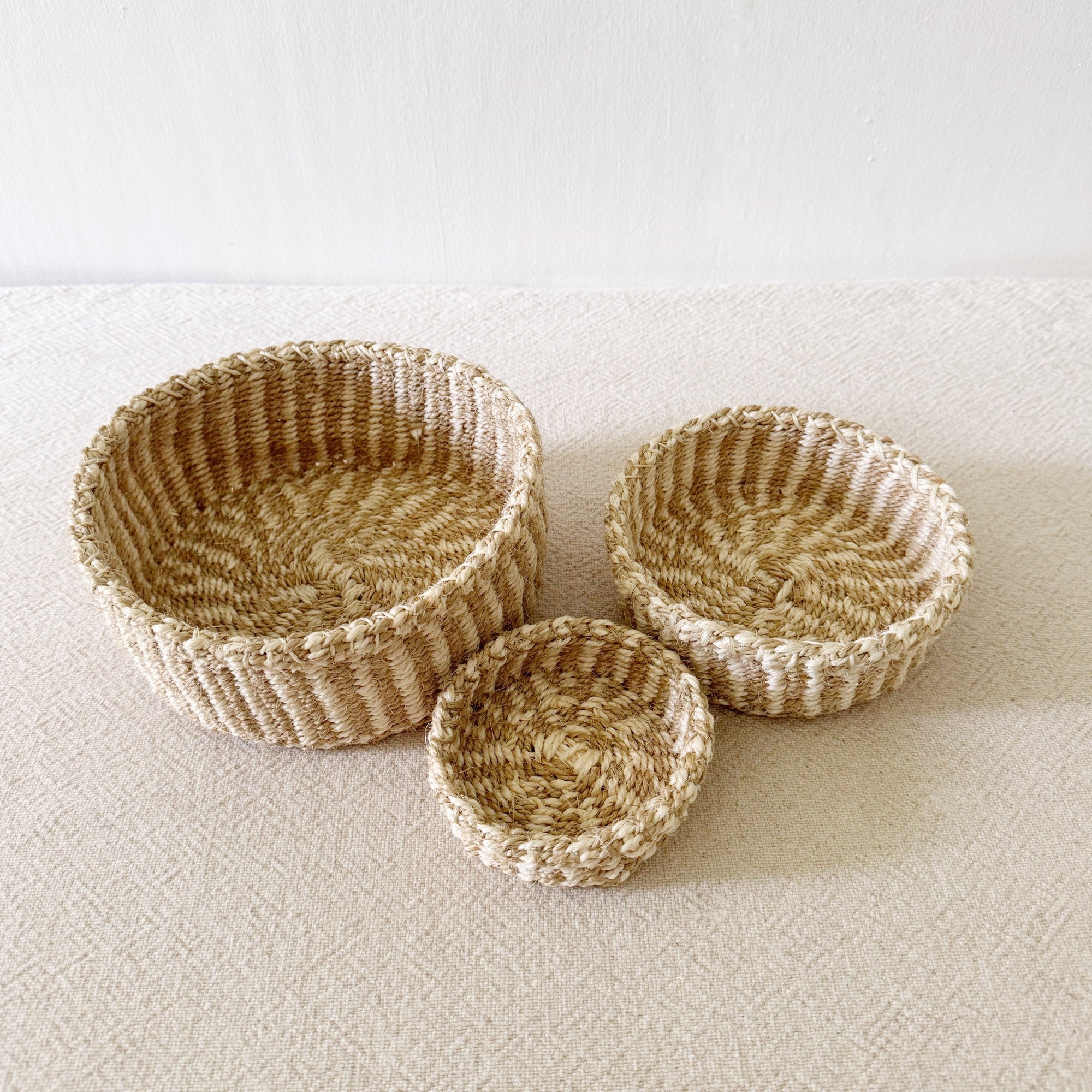 Liani Mini Tray Set: Stripes