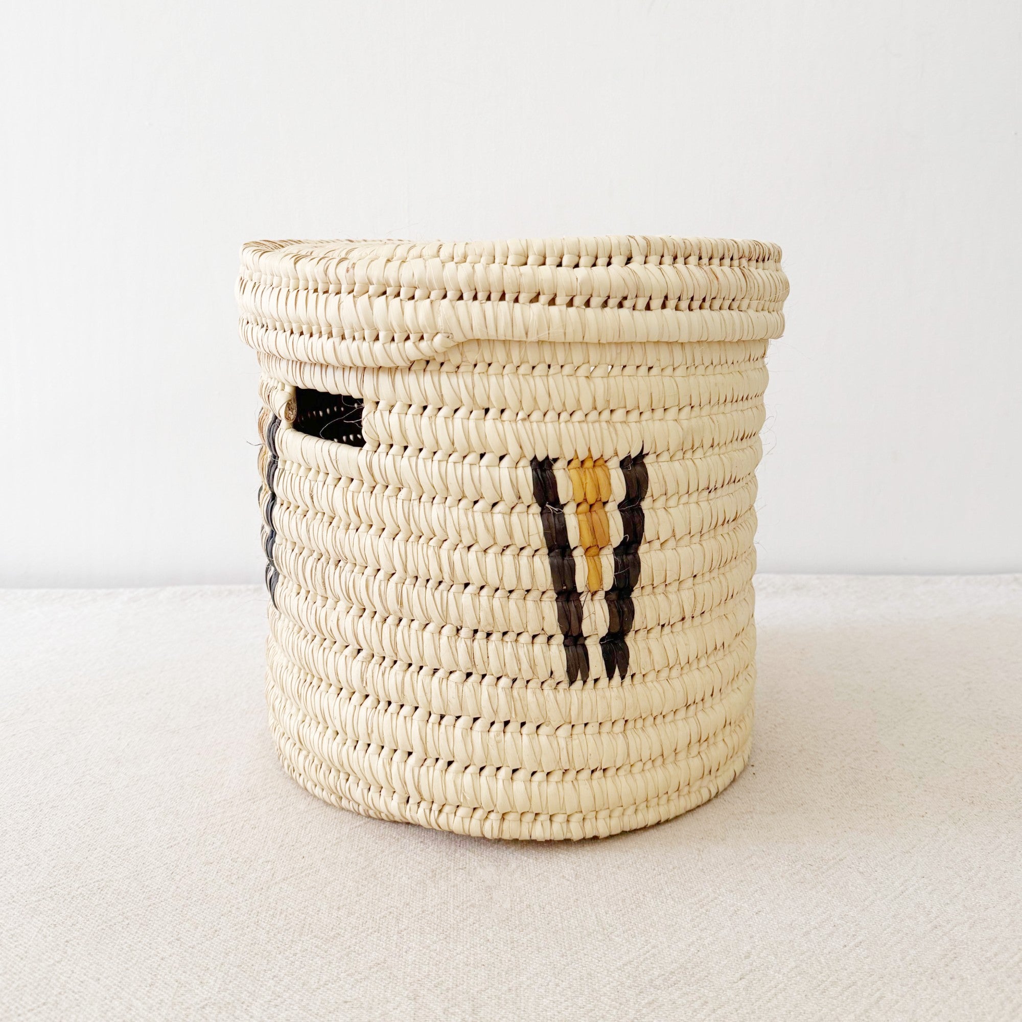 11" Lidded Palm Basket