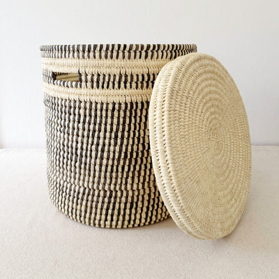 17" Lidded Palm Basket- Black Checker