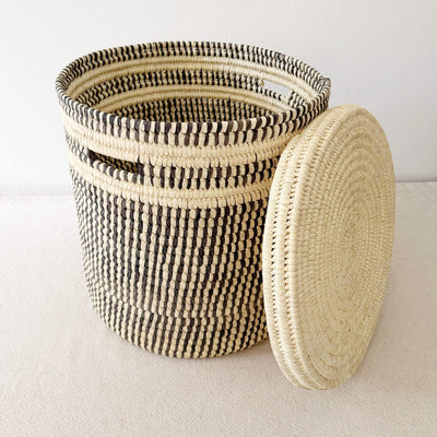 17" Lidded Palm Basket- Black Checker