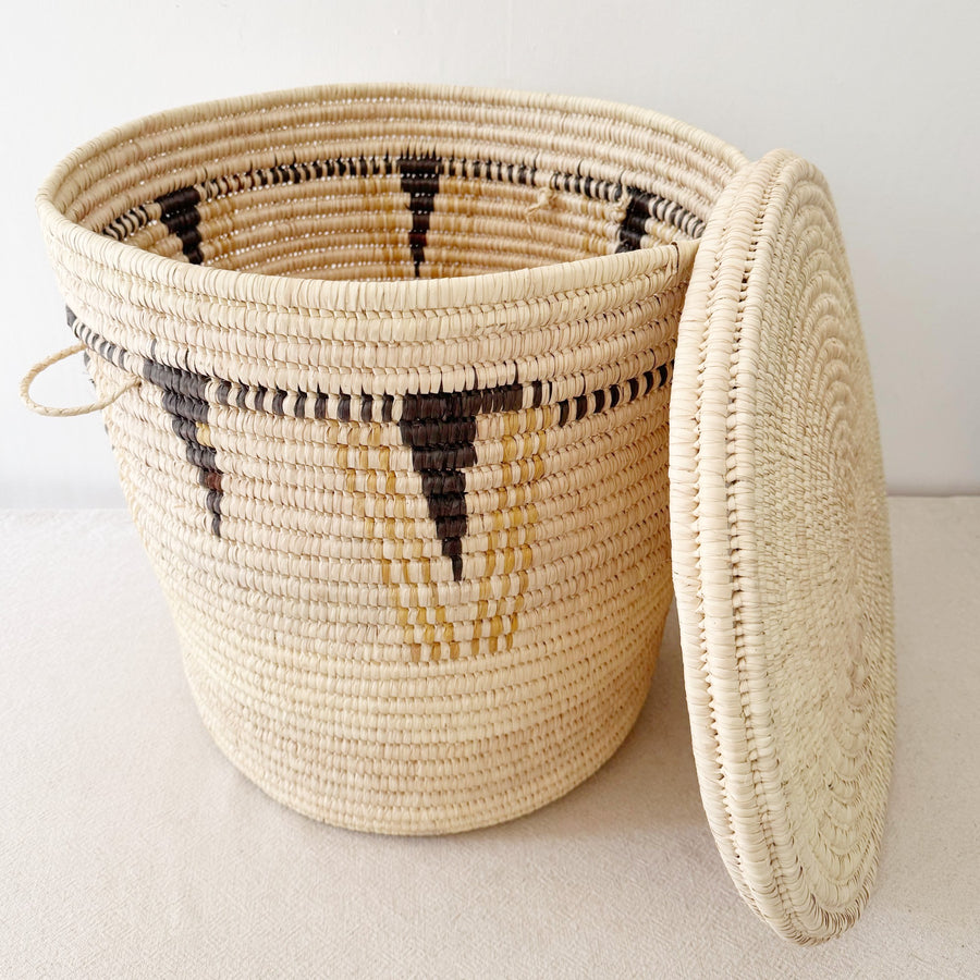 21" Lidded Palm Hamper Basket- Black & Mustard