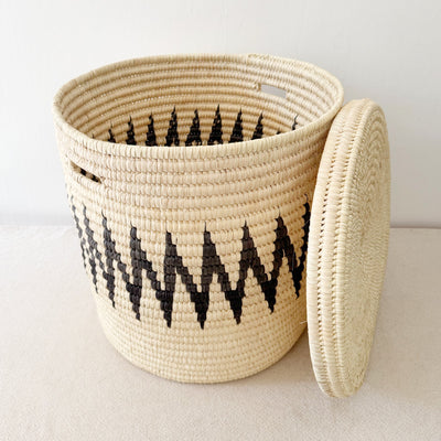 18" Lidded Palm Storage Basket- Black ZigZag