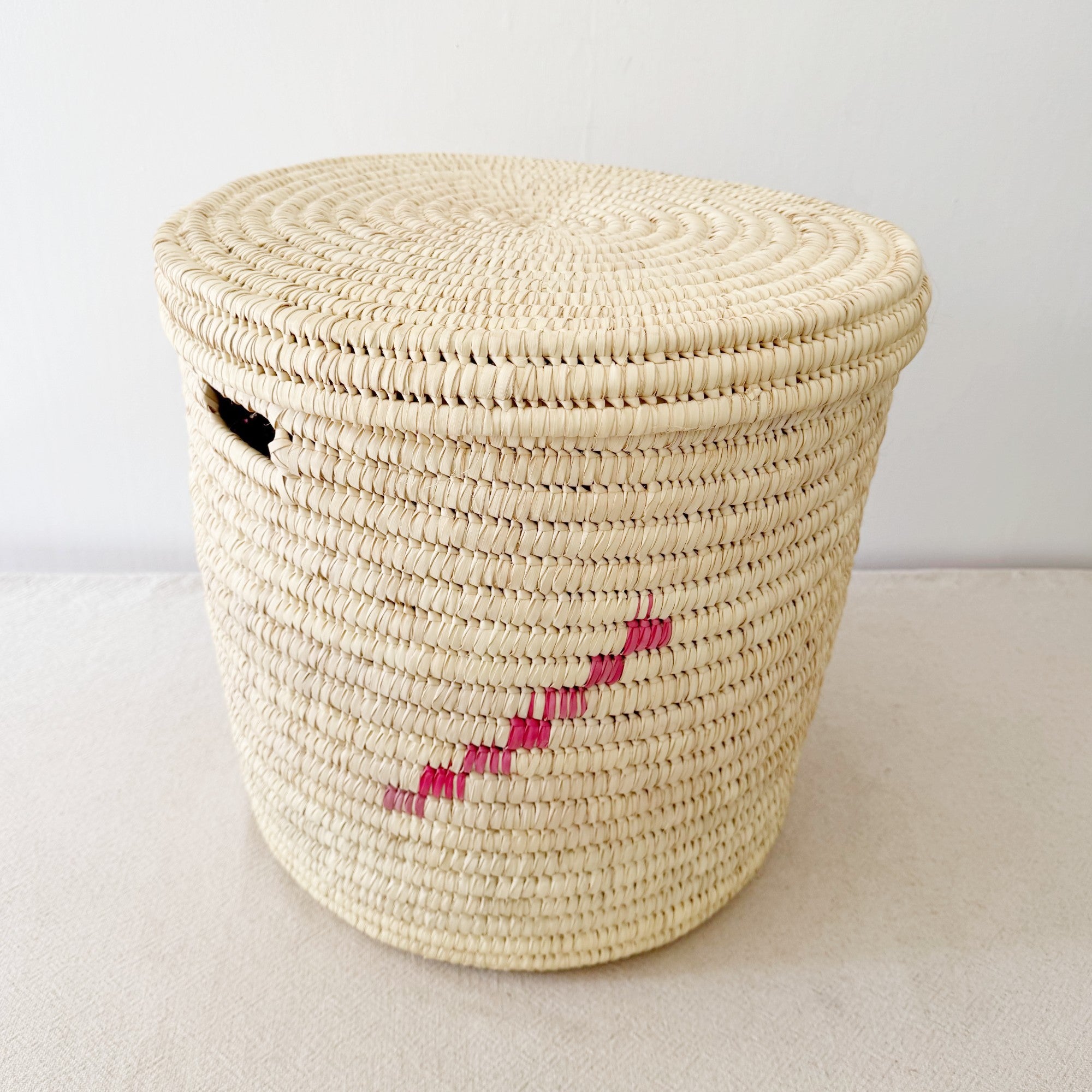 17" Lidded Palm Hamper Basket: Pink