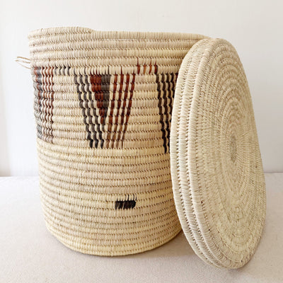 22" Lidded Palm Basket: Black & Brown