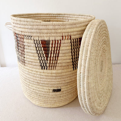 22" Lidded Palm Basket: Black & Brown