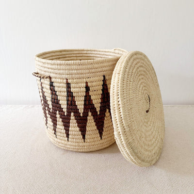 13.5" Lidded Palm Basket- Zig Zag