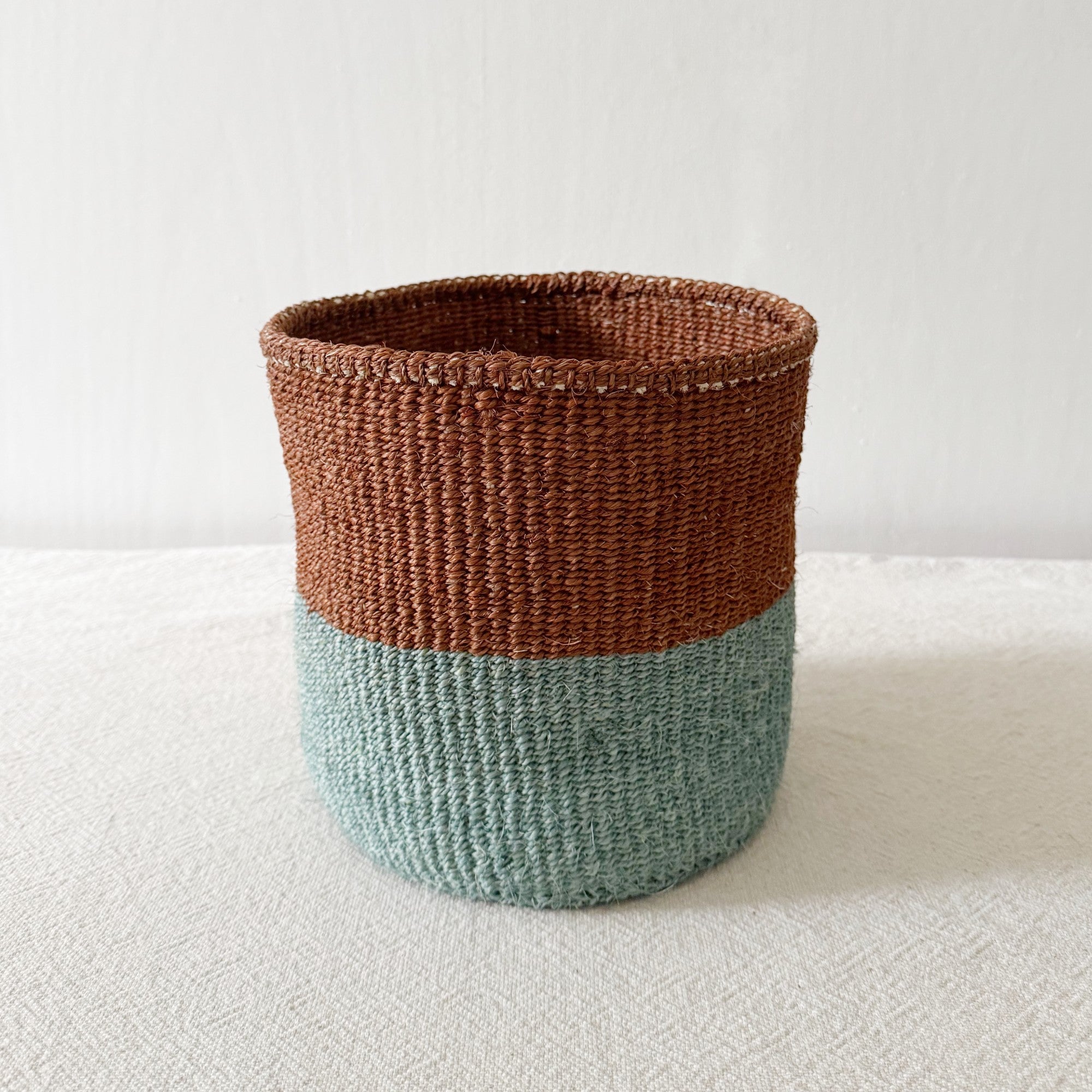 Storage Plant Basket: Pacific