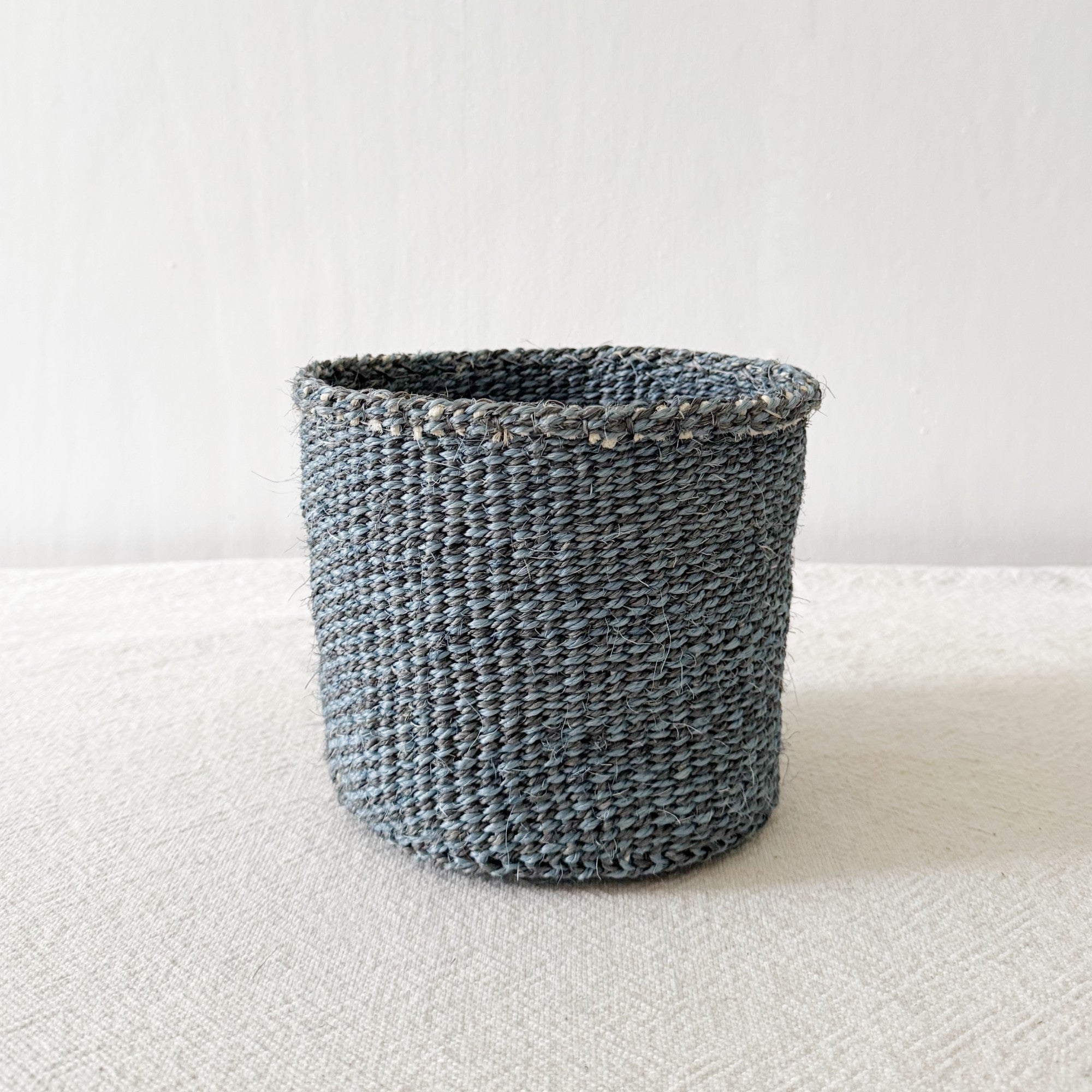 Storage Plant Basket: Blue Checker