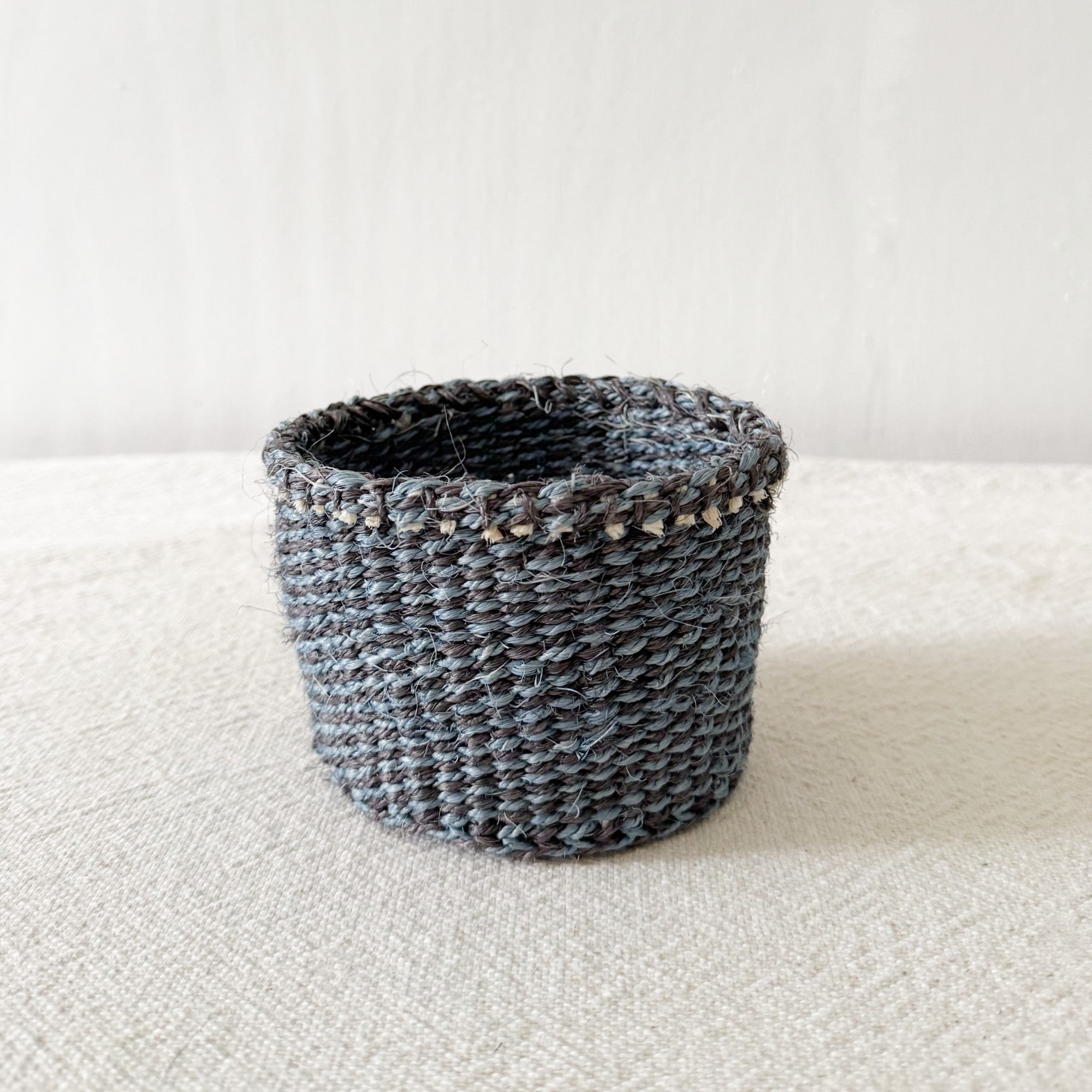 Storage Plant Basket: Blue Checker