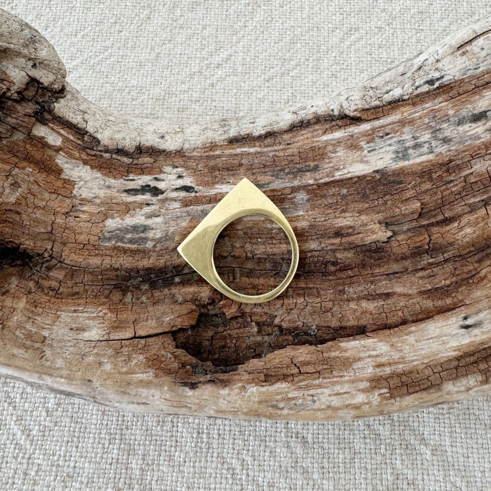 Bold Bar Ring - Amsha