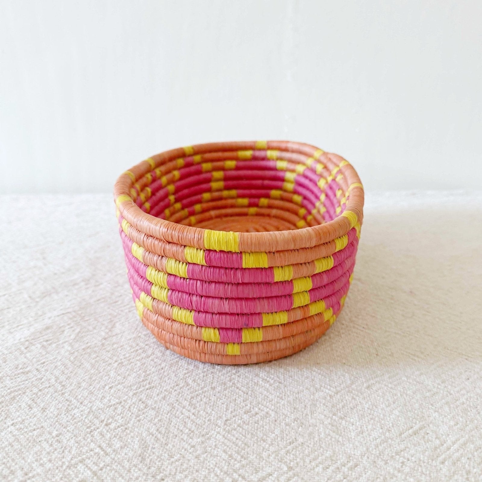 Bread Basket: Ngenge - Amsha