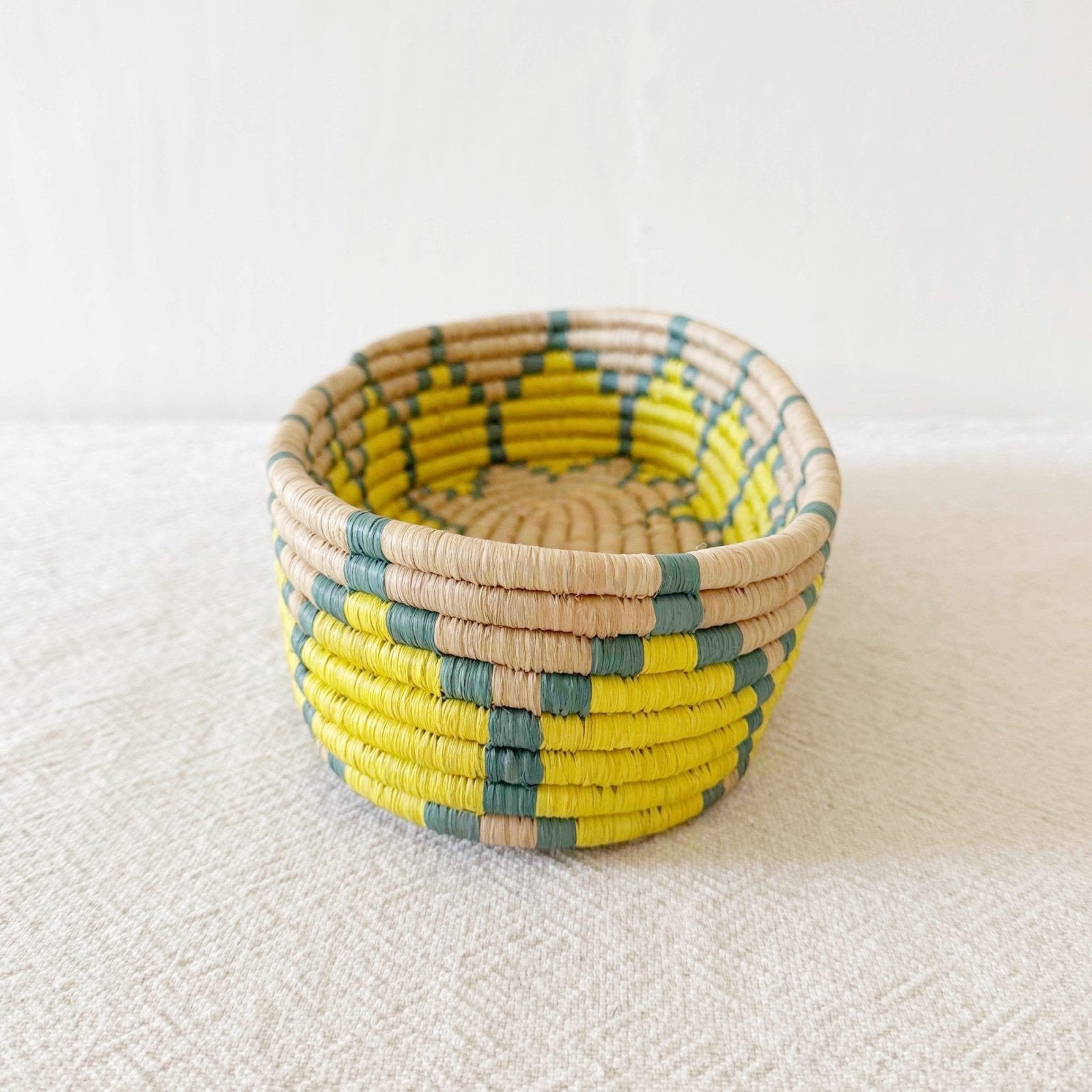 Bread Basket: Ntoto - Amsha