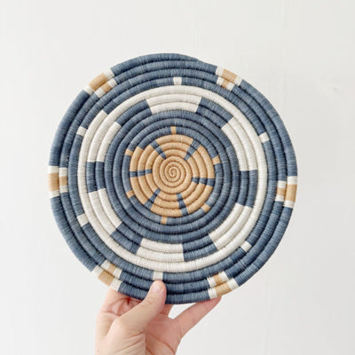 Gambogi Trivet - Amsha