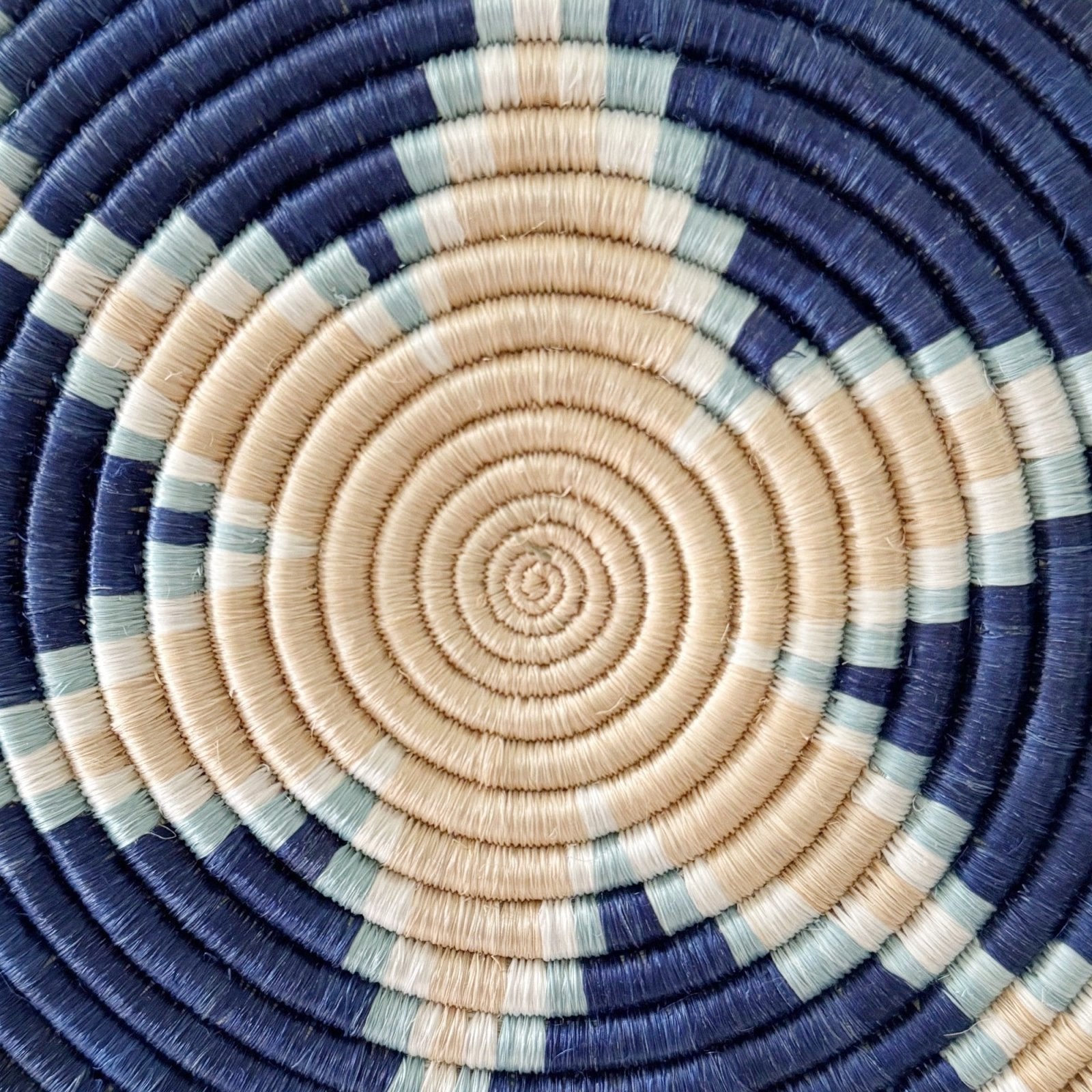 Gasura Trivet - Amsha