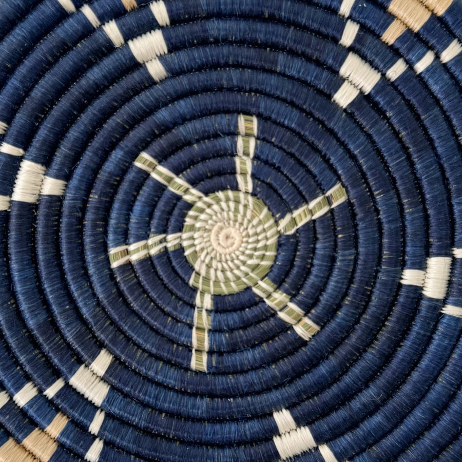 Gishari Trivet