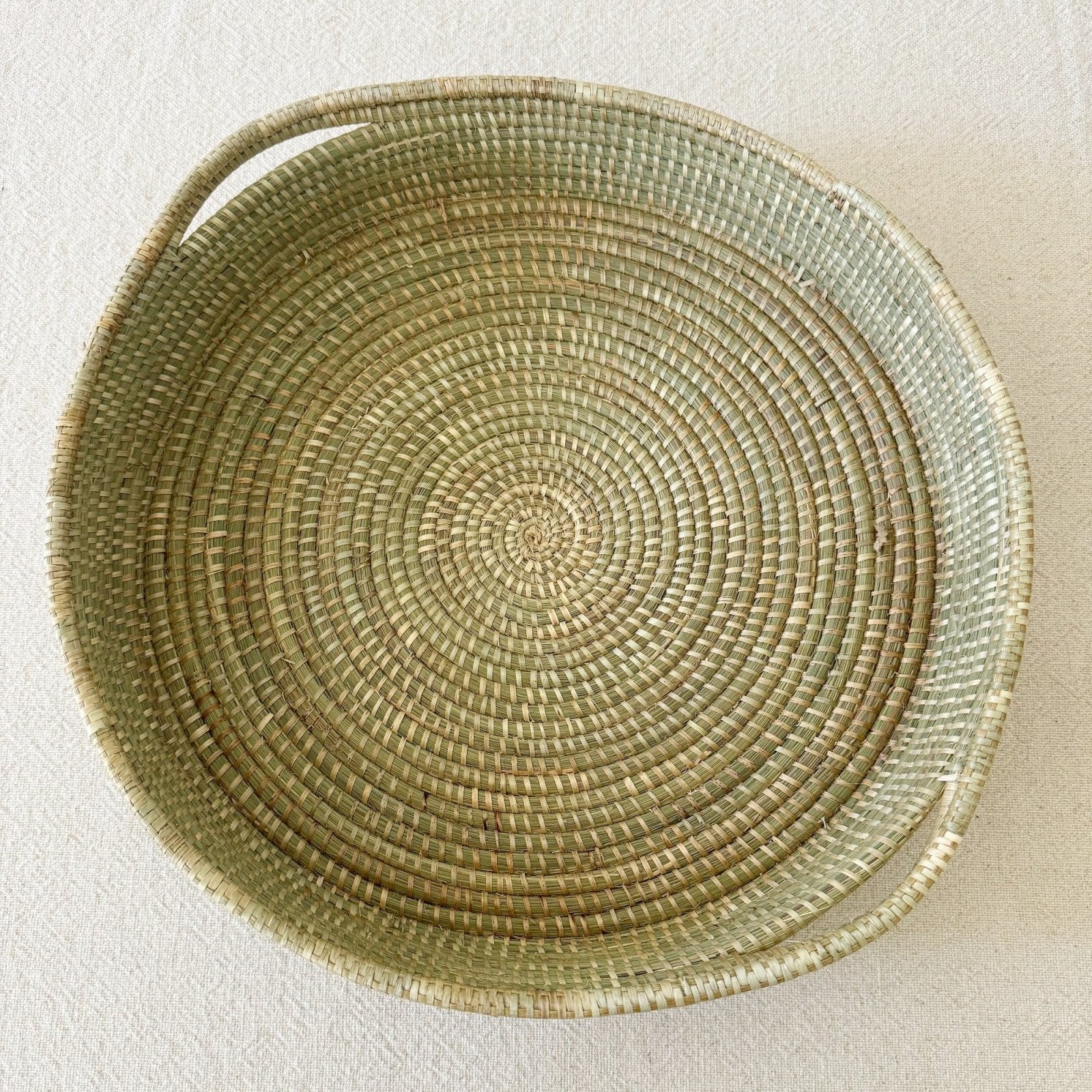 Handled Sweetgrass Tray - Amsha