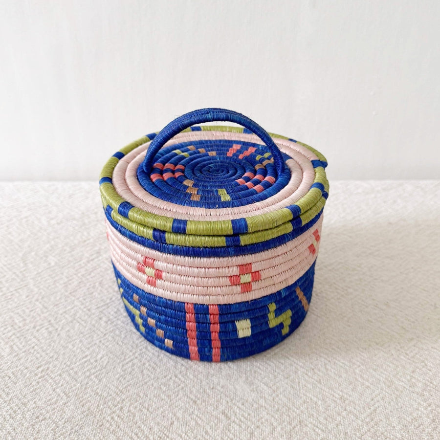 Lidded Treasure Basket: Ibamba - Amsha