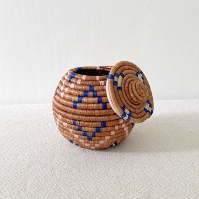 Lidded Treasure Basket: Moanda - Amsha