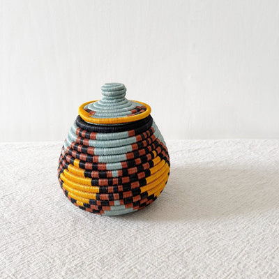Lidded Treasure Basket: Mpofi - Amsha