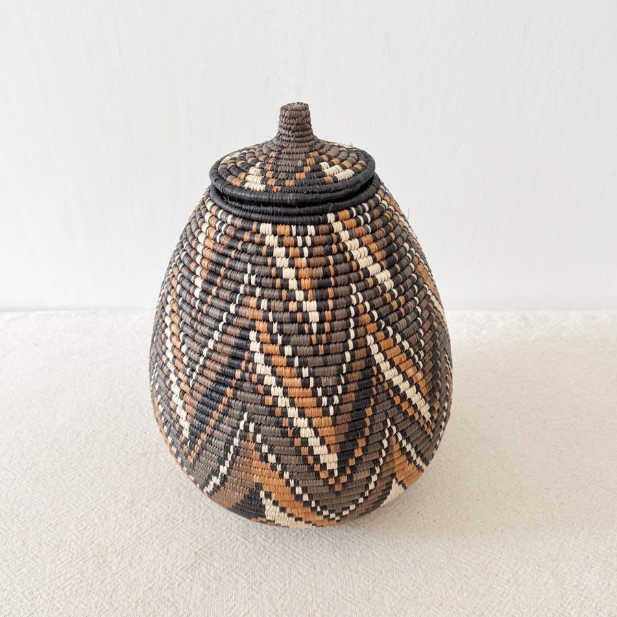 Lidded Zulu Basket #A136