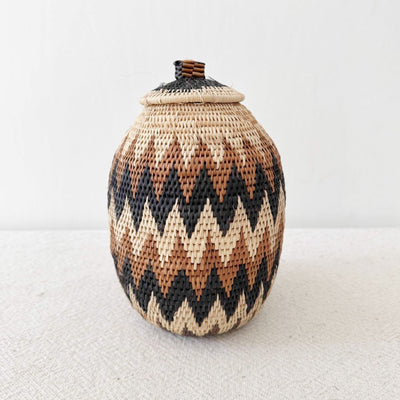 Lidded Zulu Basket F004 - Amsha