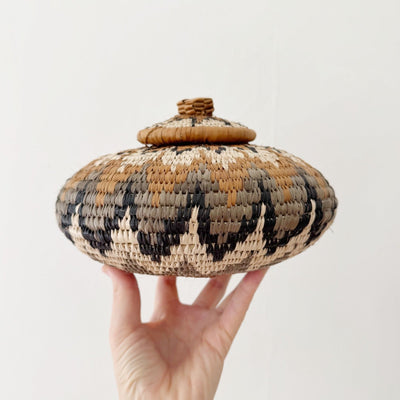 Lidded Zulu Basket F005 - Amsha