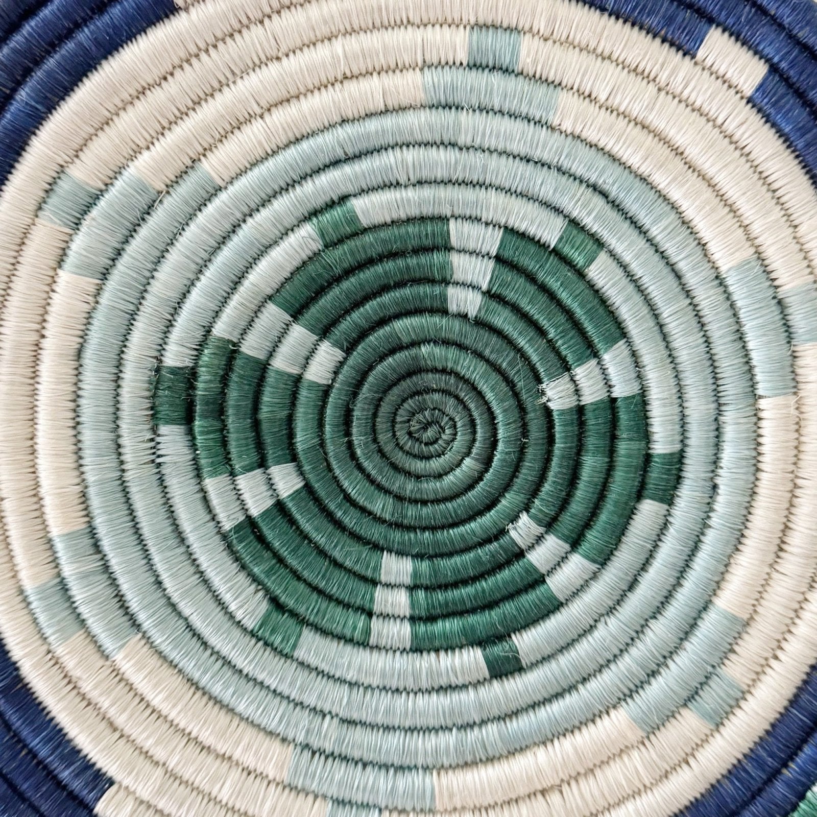 Mutala Trivet - Amsha