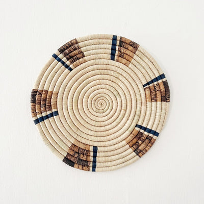 Shela Trivet - Amsha