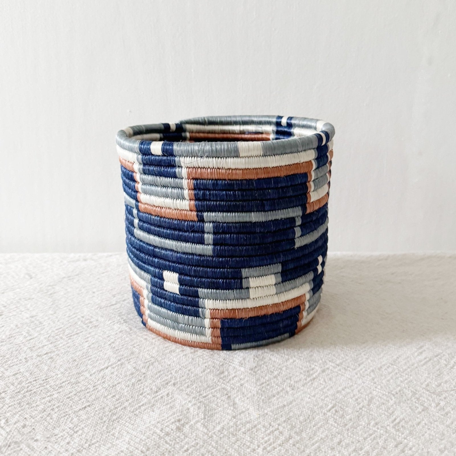 Storage Plant Basket: Kabezi - Amsha