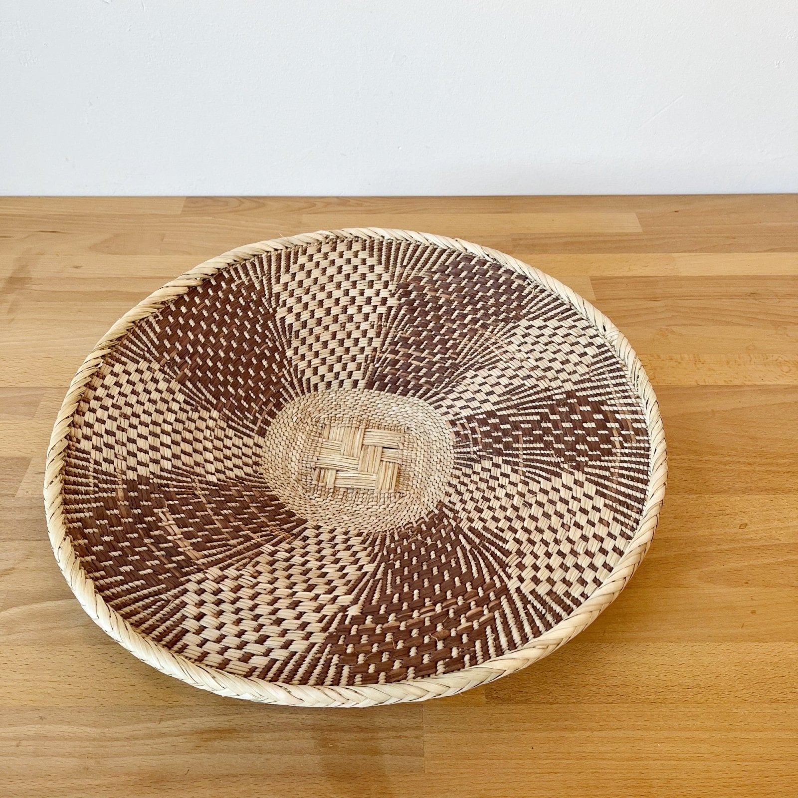 17" Binga Wall Basket #730