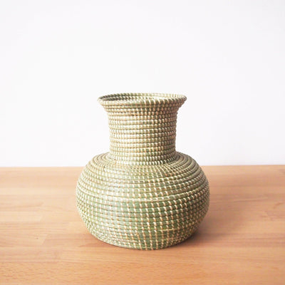 Classic Sweetgrass Vase - Amsha