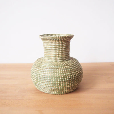 Classic Sweetgrass Vase - Amsha