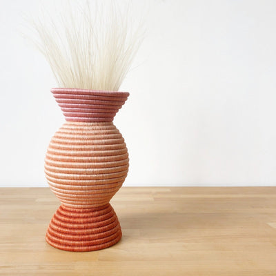 Cyohoha Orb Vase