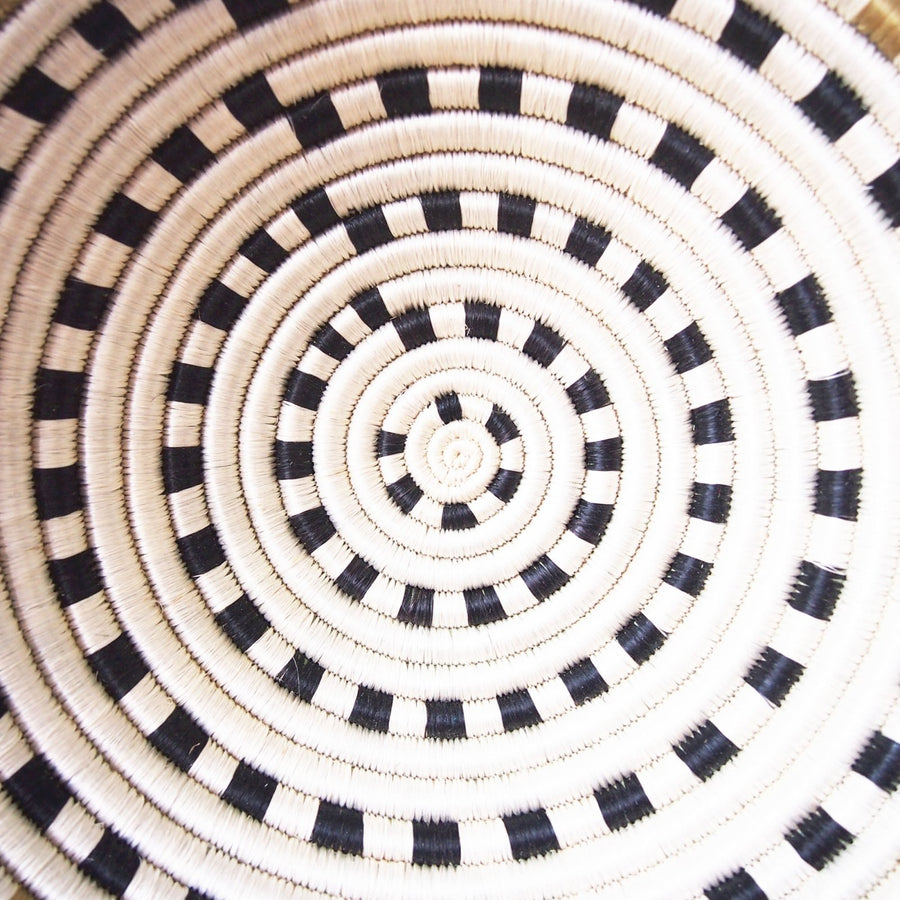 Gatonde Large Bowl