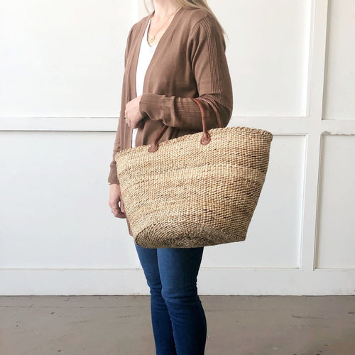 Amsha Kazi Tote: Seaside