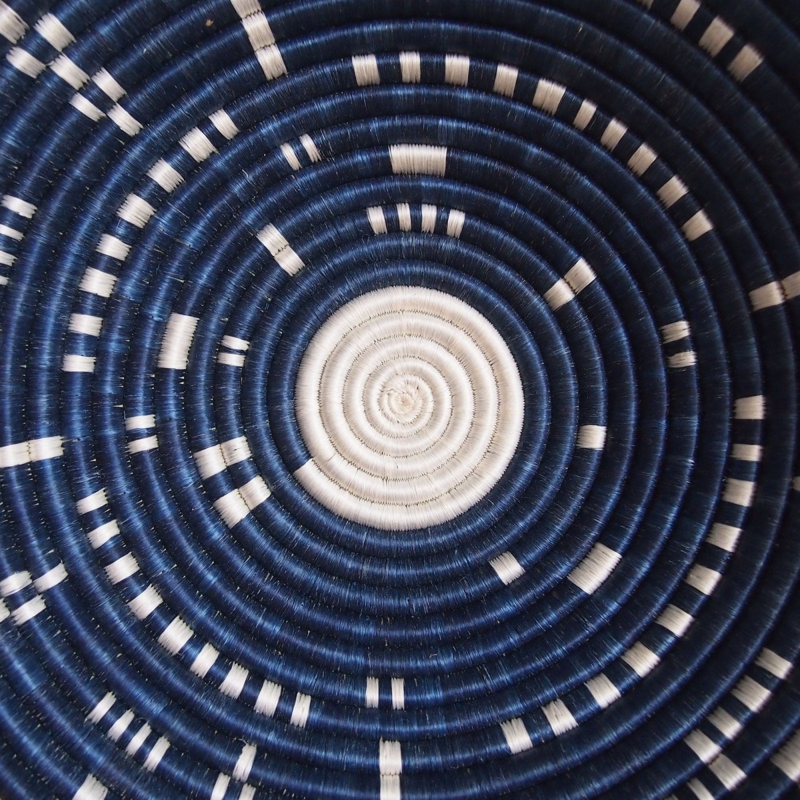 Kigembe X-Large Bowl - Amsha