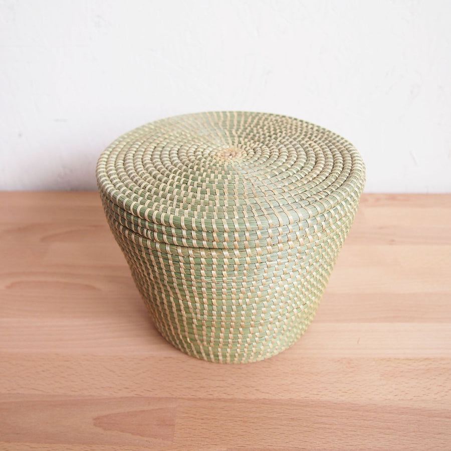 Lidded Round Basket - Amsha