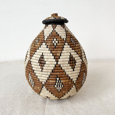 Lidded Zulu Basket #L016 - Amsha