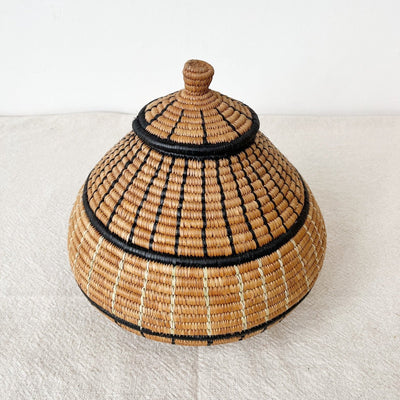 Lidded Zulu Basket #L019 - Amsha