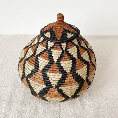 Lidded Zulu Basket #L028 - Amsha