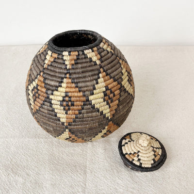 Lidded Zulu Basket #L04 - Amsha