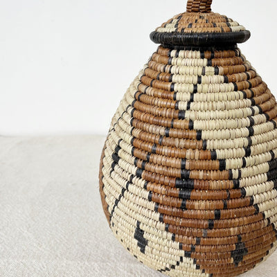 Lidded Zulu Basket #L09 - Amsha