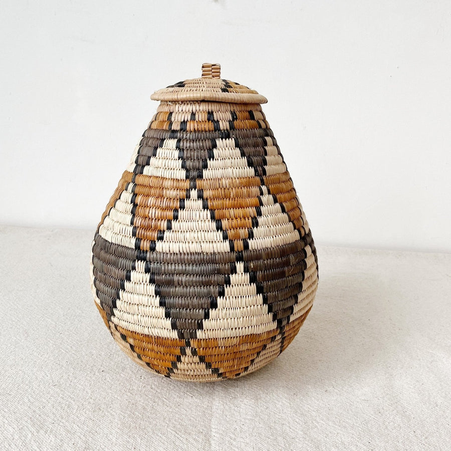 Lidded Zulu Basket #L61 - Amsha