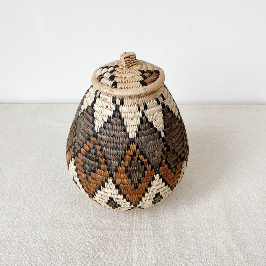 Lidded Zulu Basket #L66 - Amsha