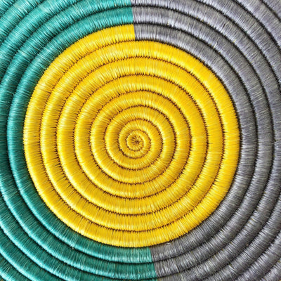 Maiko Trivet - Amsha