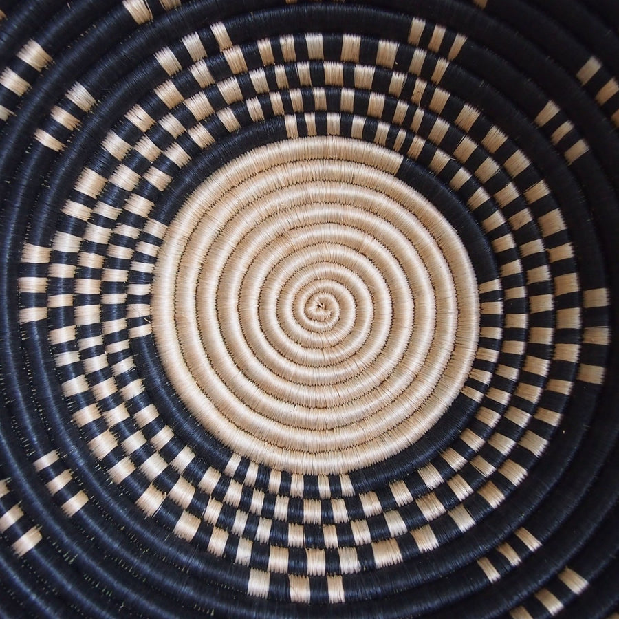 Mukingi Large Bowl - Amsha