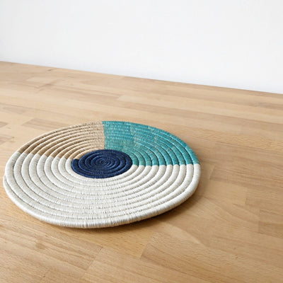Muyumbu Trivet - Amsha