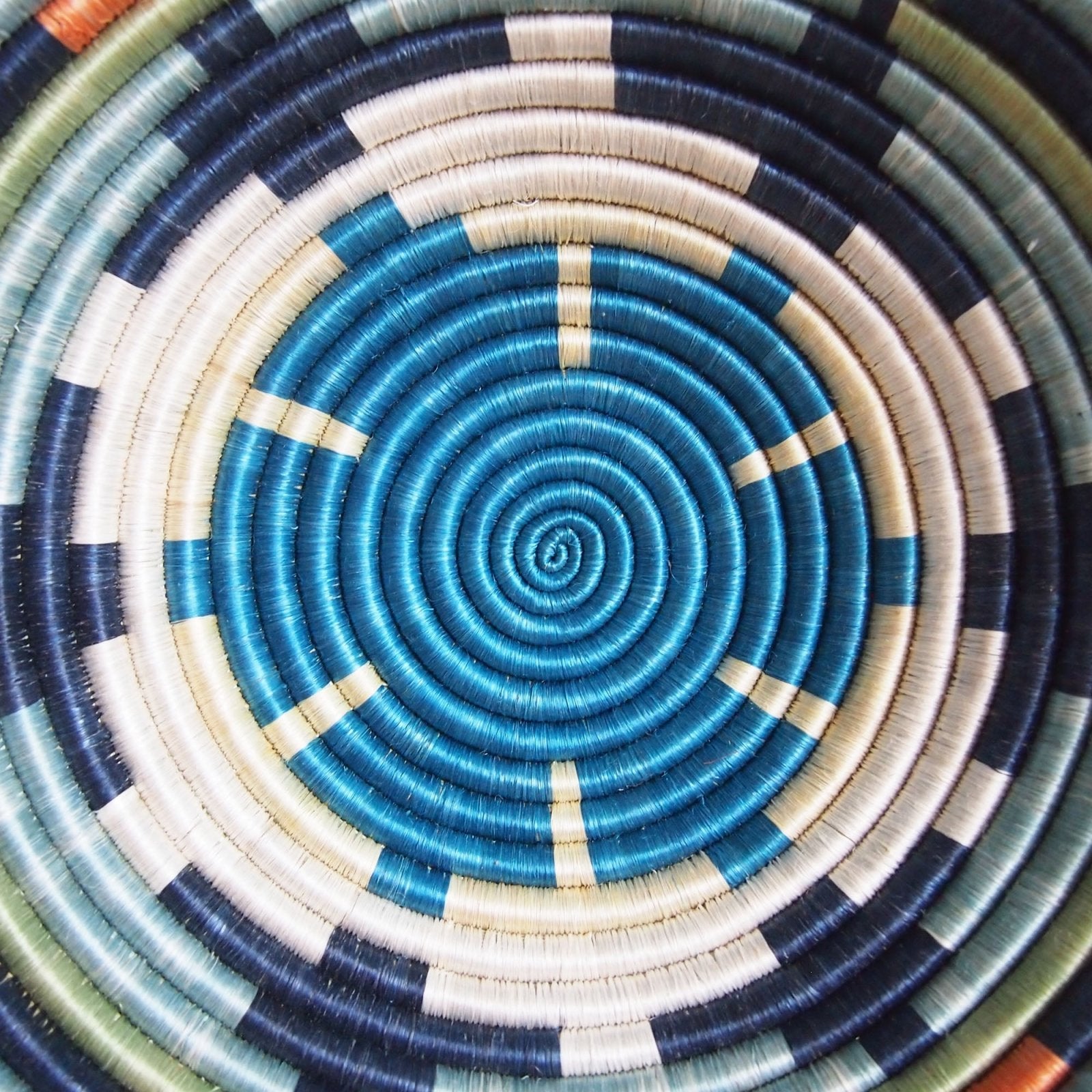 Mwangaza Large Bowl - Amsha