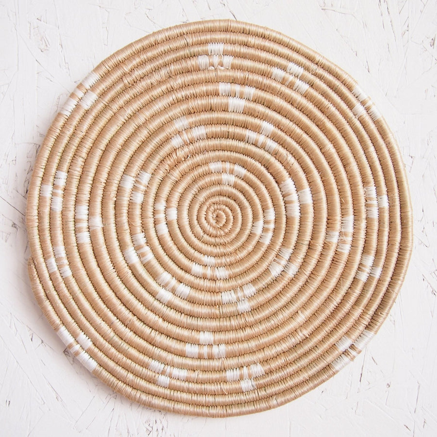 Ntamba Trivet - Amsha